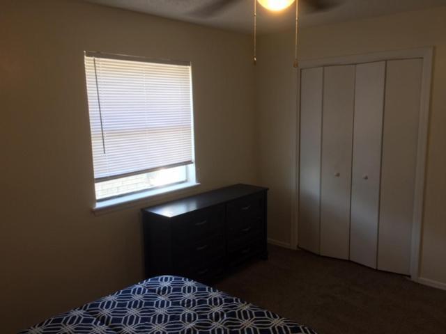Fully Furnished Two Bedroom Apartment Lawton Extérieur photo